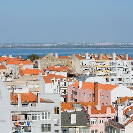 Renovated Sunny Apartment With Amazing Sunset Balcony , By Timecooler Lisbon Exterior photo